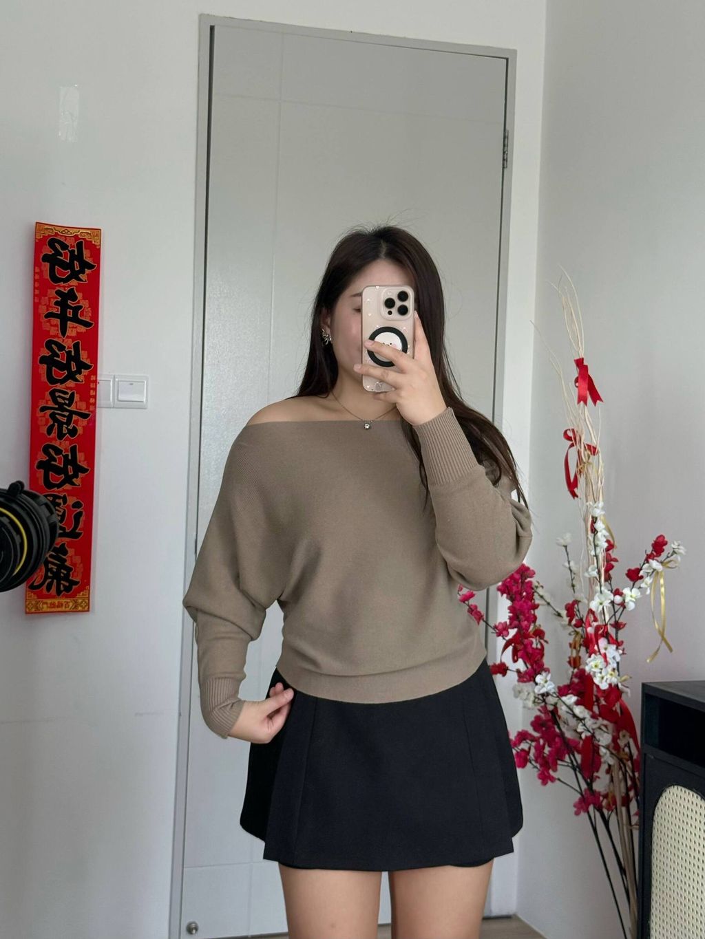 photo_6271439889492545208_w