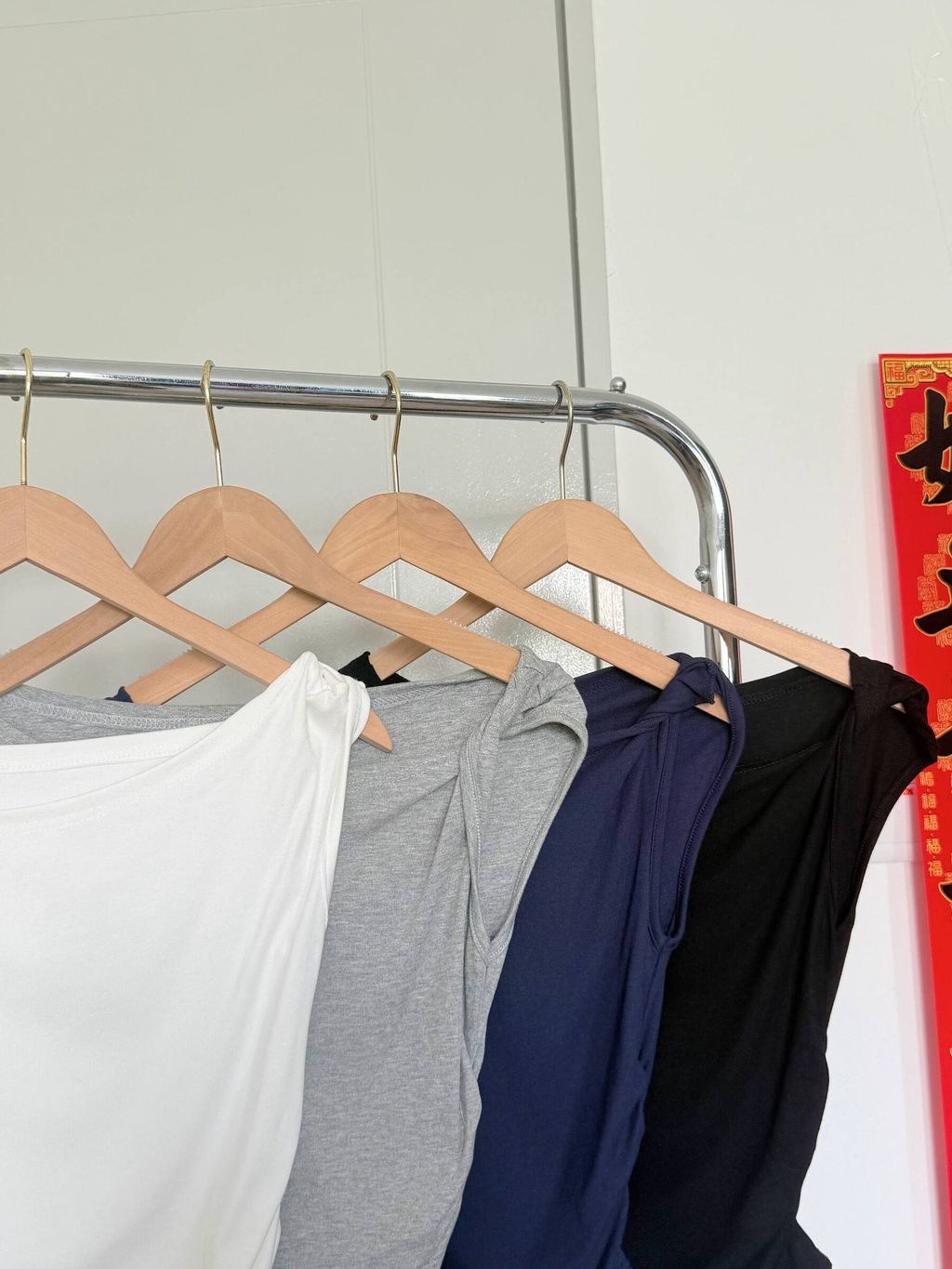 photo_6271439889492545098_w