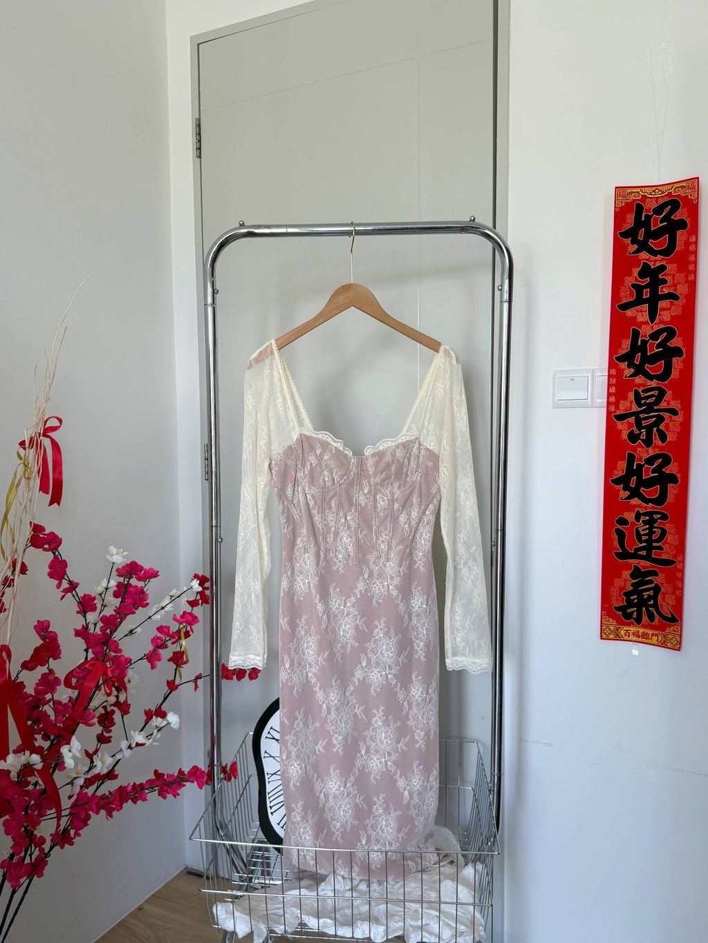 photo_6271439889492545110_w