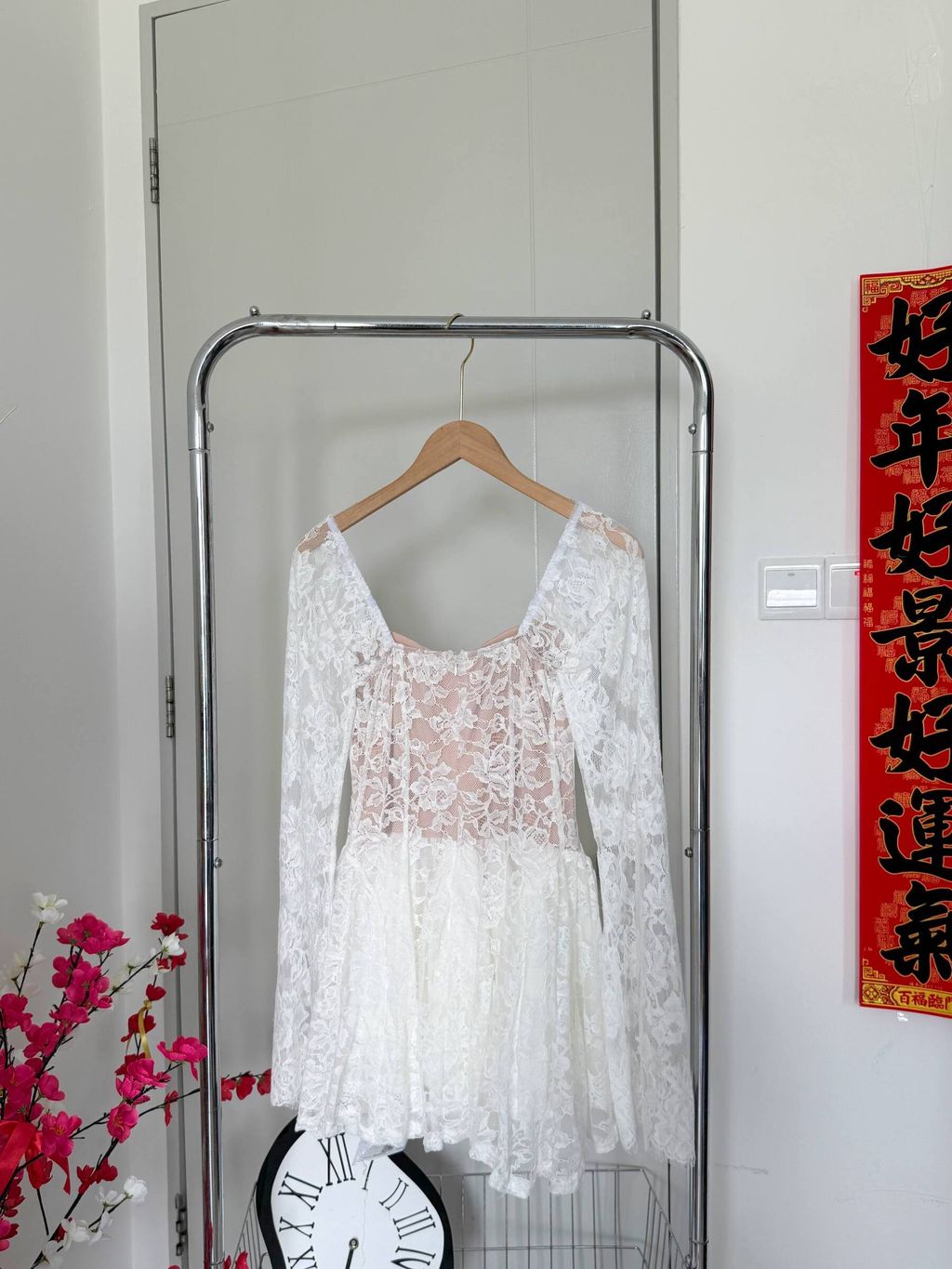 photo_6271439889492545053_w