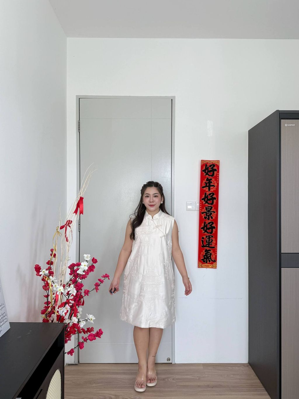 photo_6271439889492545167_w