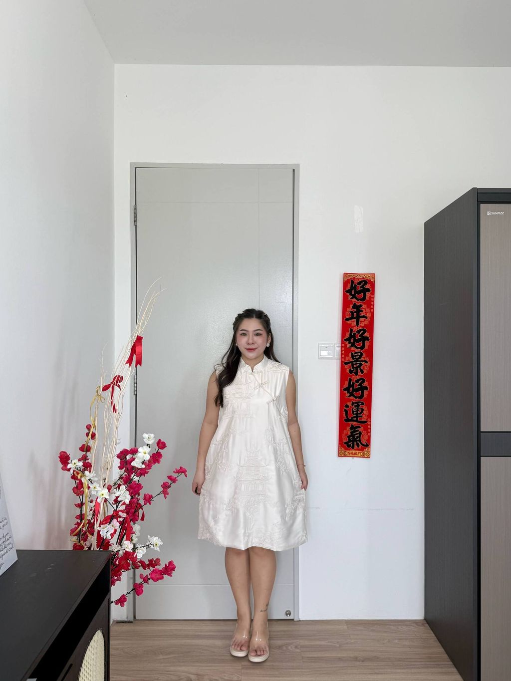 photo_6271439889492545166_w