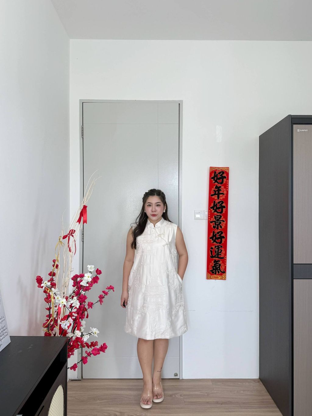 photo_6271439889492545168_w