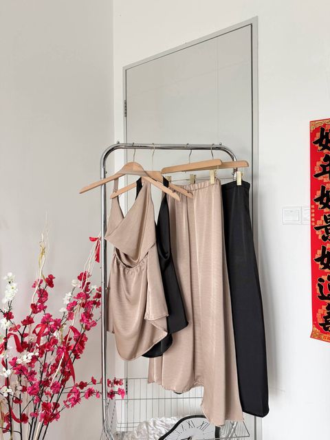 photo_6167946609476439007_w