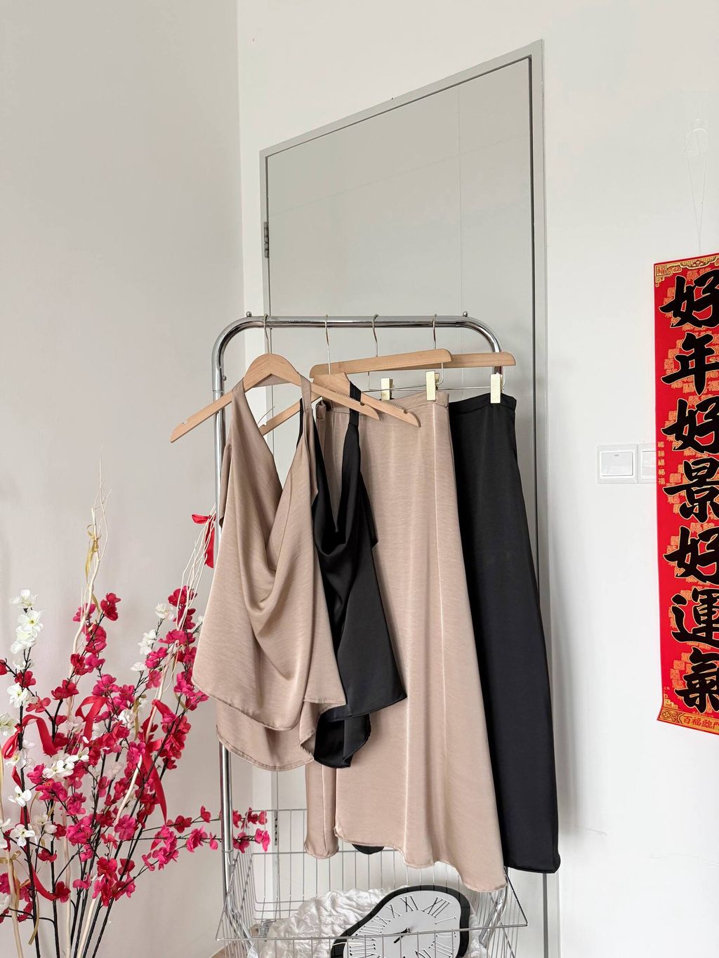 photo_6167946609476439008_w