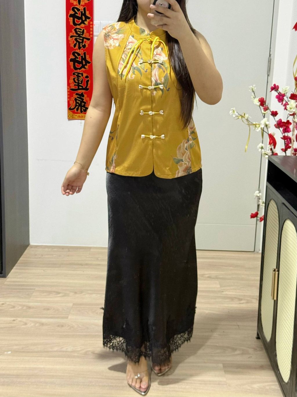 photo_6293924953820172401_w