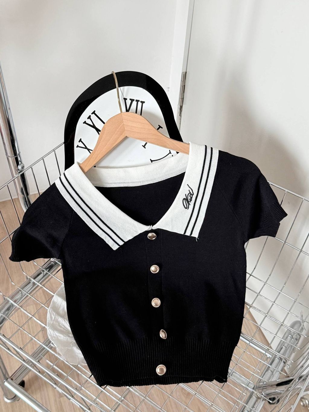 photo_6293924953820172067_w