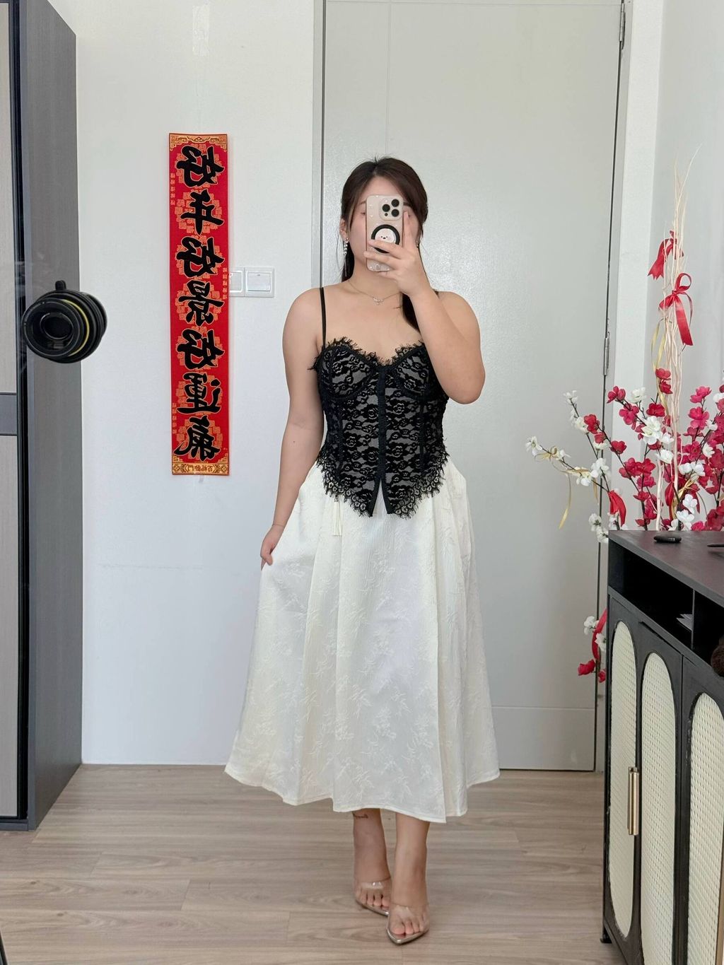 photo_6293924953820172299_w