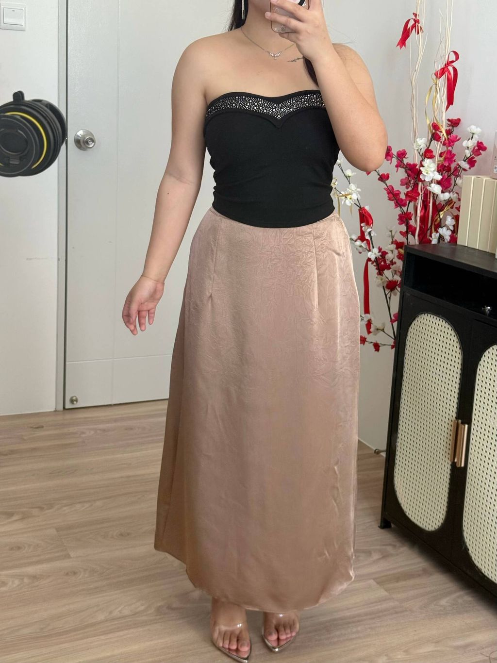 photo_6293924953820172490_w