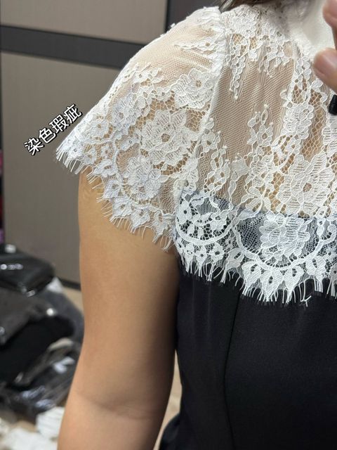 photo_6293924953820172028_w