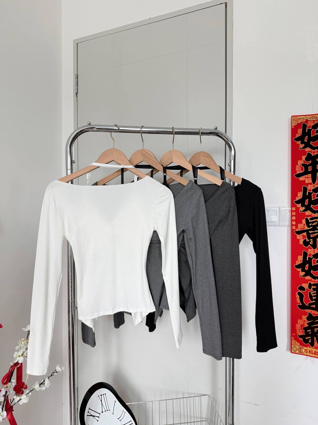 photo_6293924953820172072_w