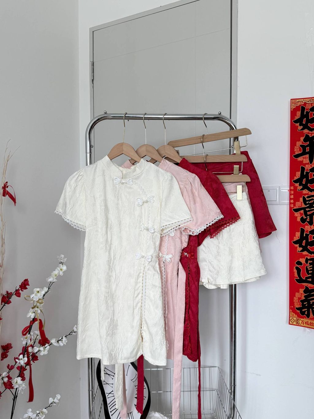 photo_6293924953820172135_w