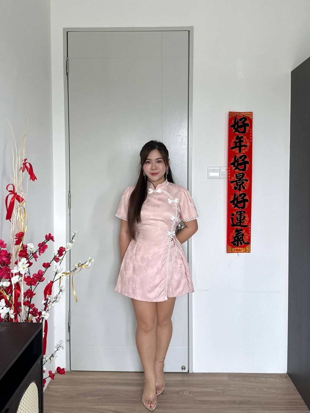 photo_6293924953820172336_w