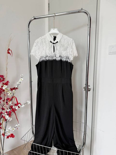 photo_6293924953820172122_w