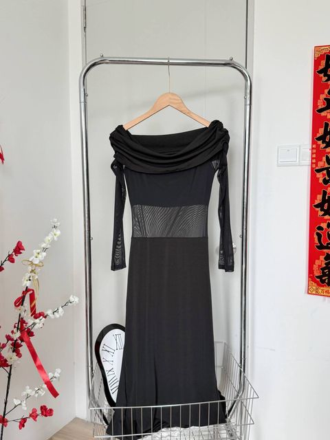 photo_6293924953820172106_w