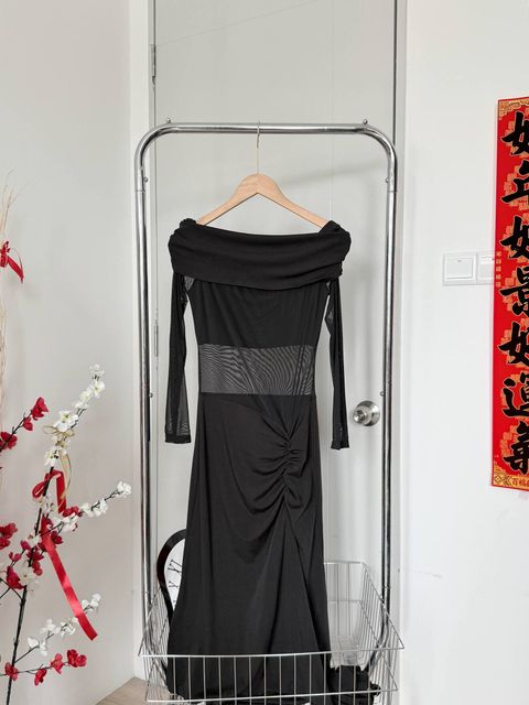 photo_6293924953820172108_w