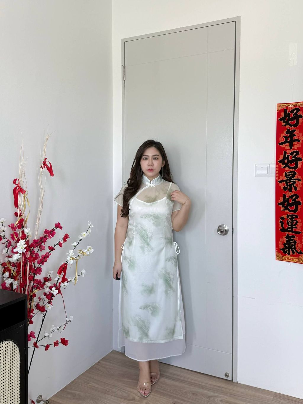 photo_6293924953820172478_w