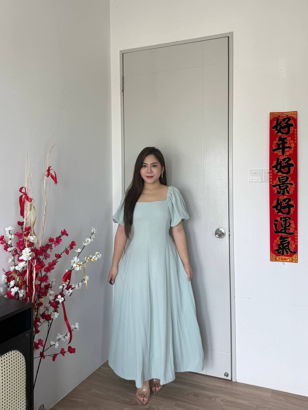 photo_6293924953820172182_w