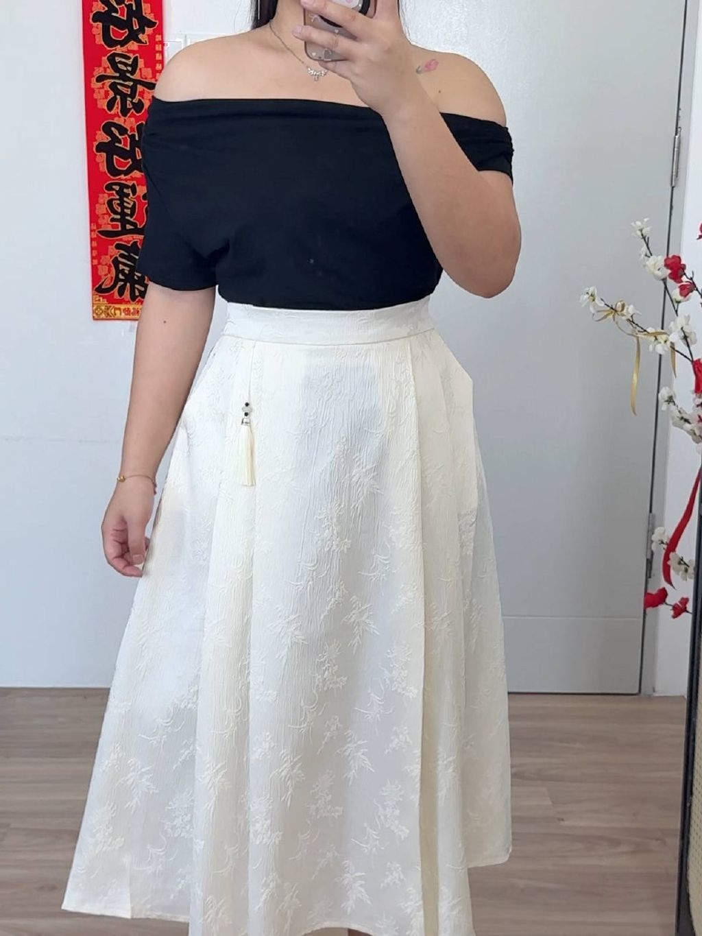 photo_6293924953820172310_y