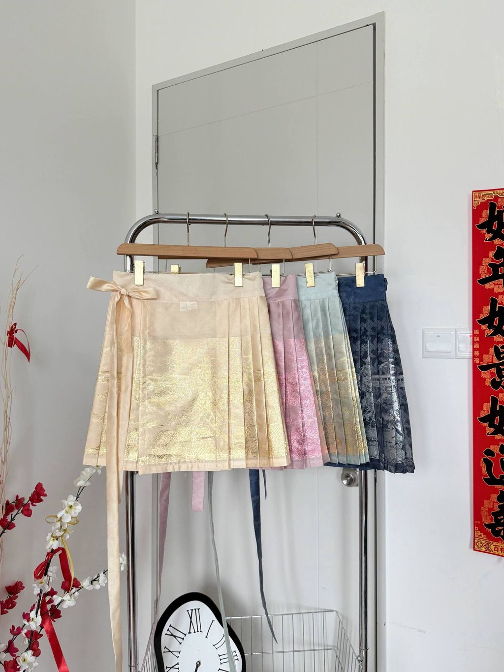 photo_6293924953820172040_w