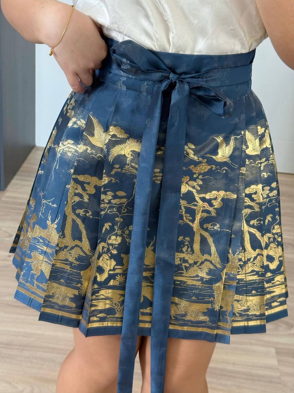 photo_6293924953820172292_w