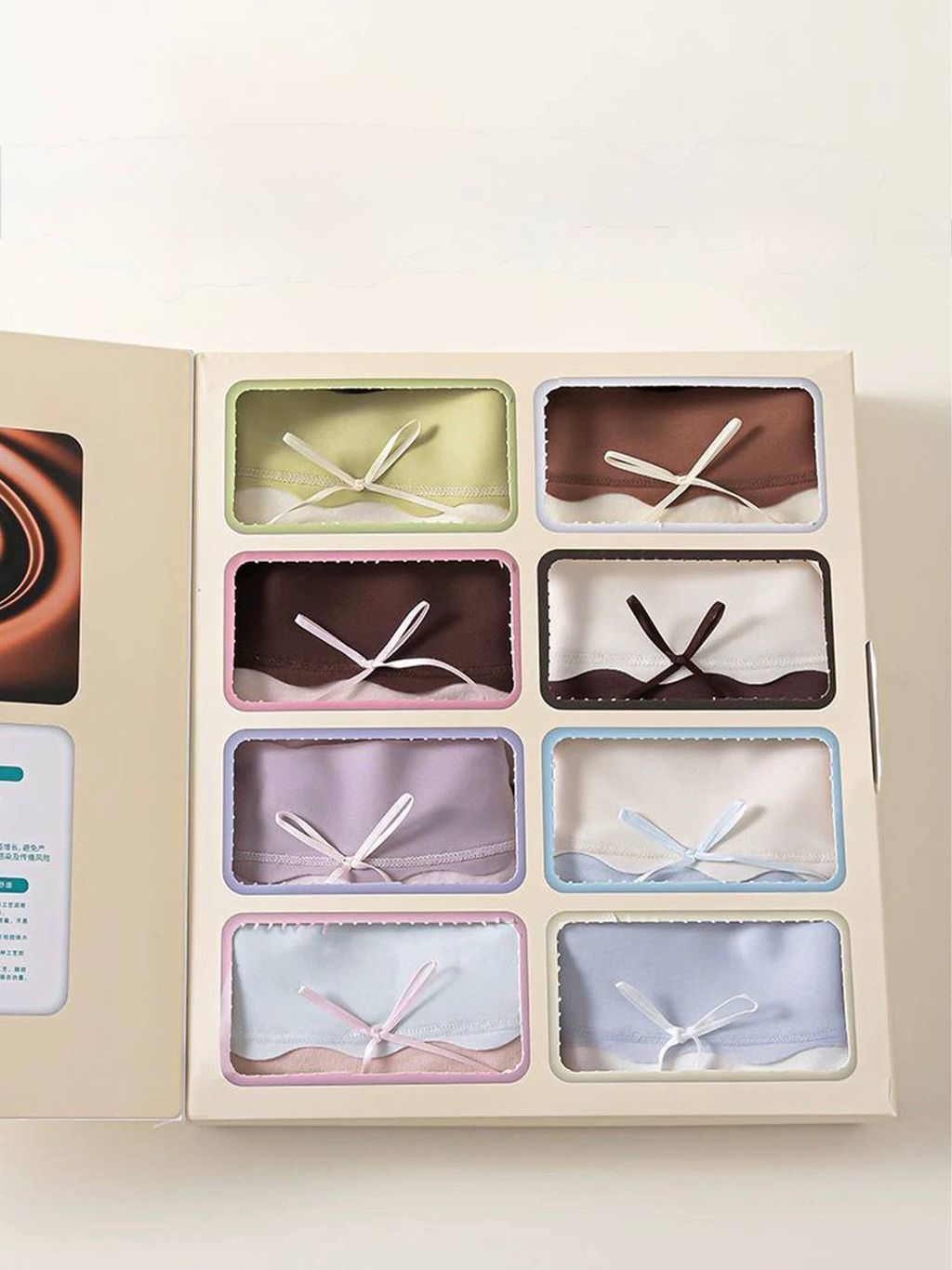 photo_6296176753633856723_w