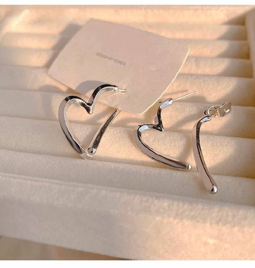 photo_6298498806227603236_x