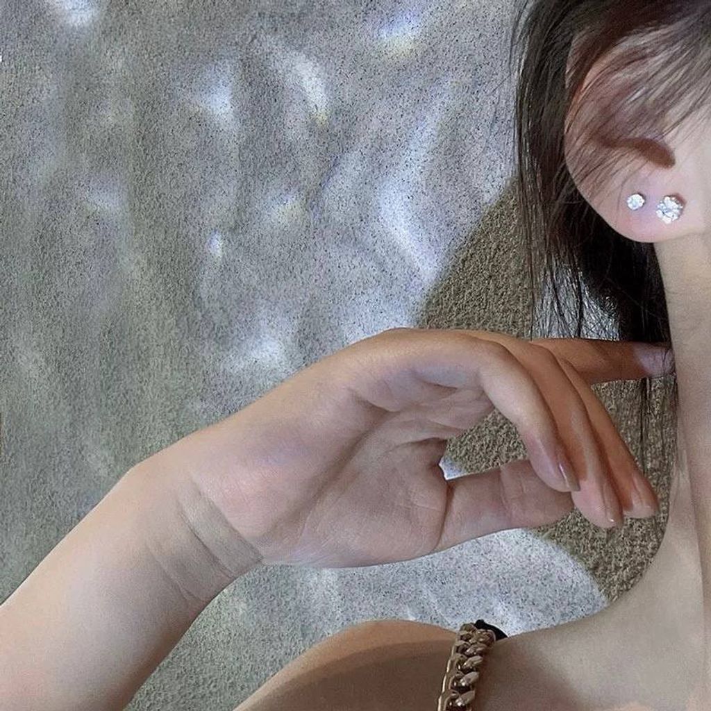 photo_6298498806227603266_x