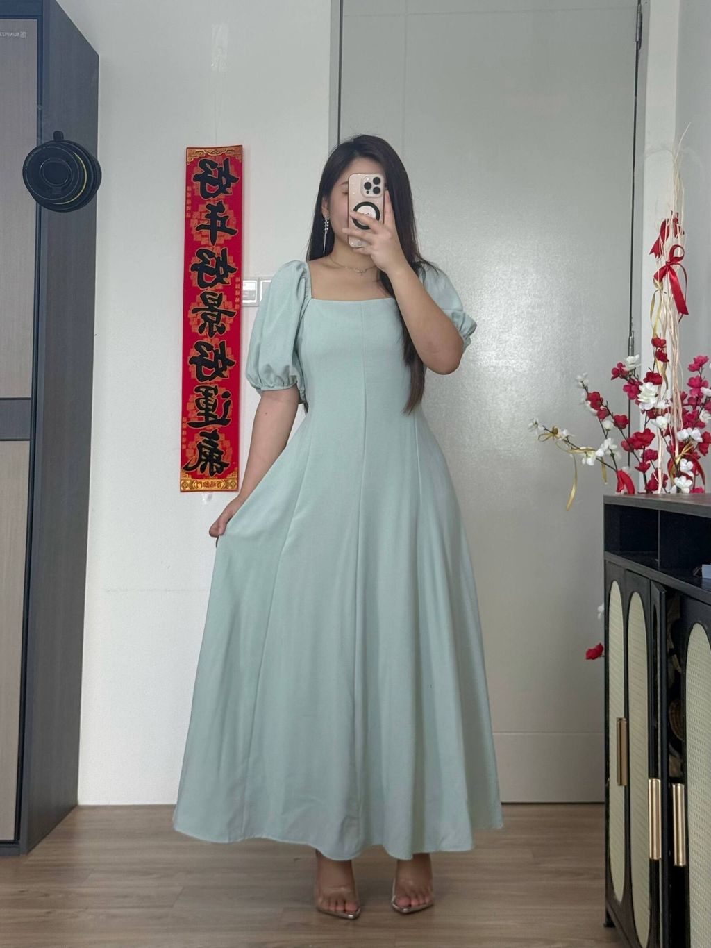 photo_6293924953820172185_w