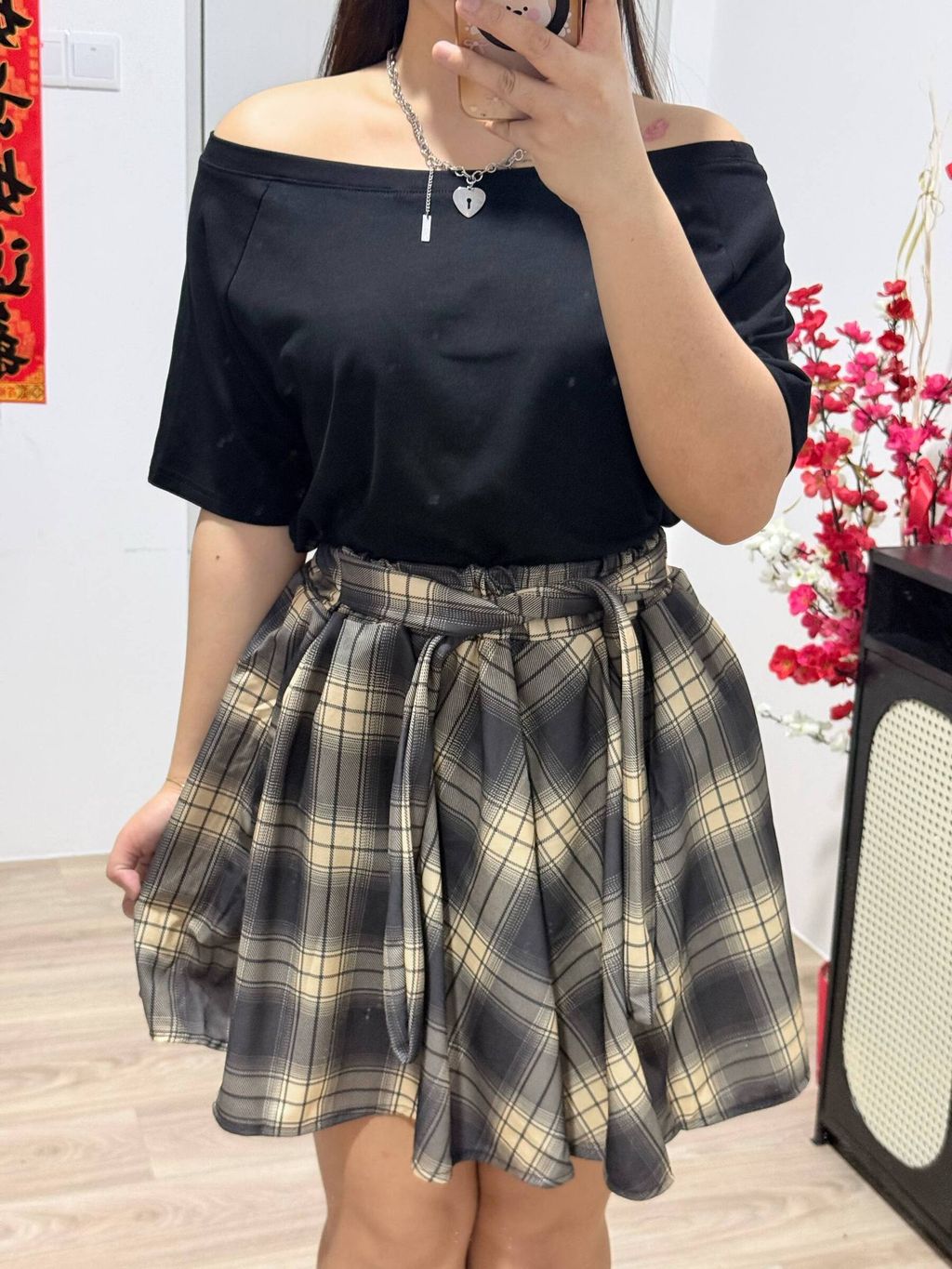 photo_6323356028237450996_w