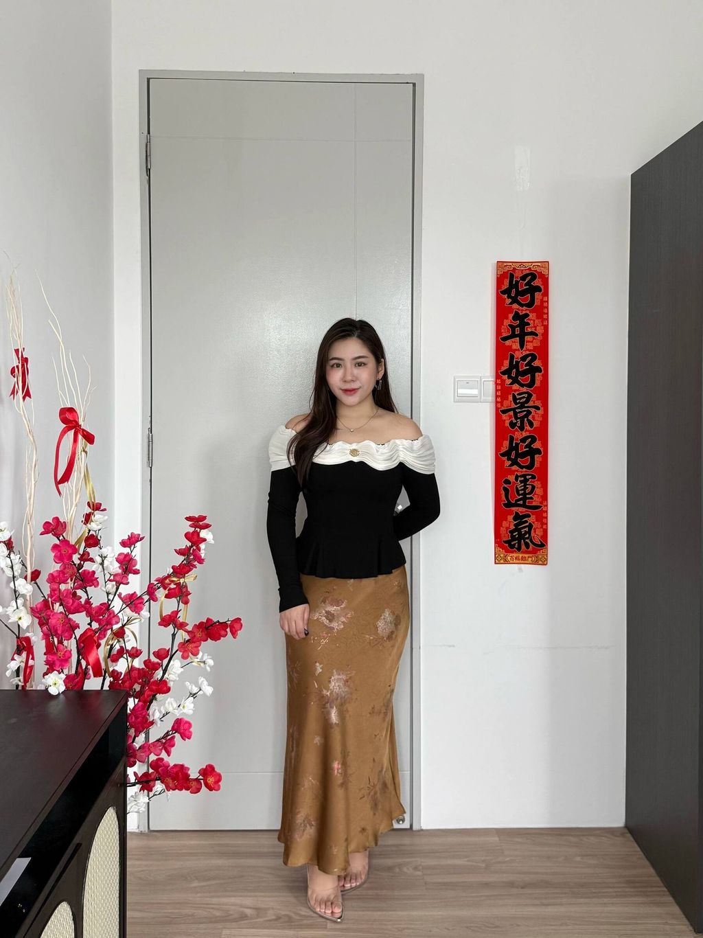 photo_6323356028237450892_w