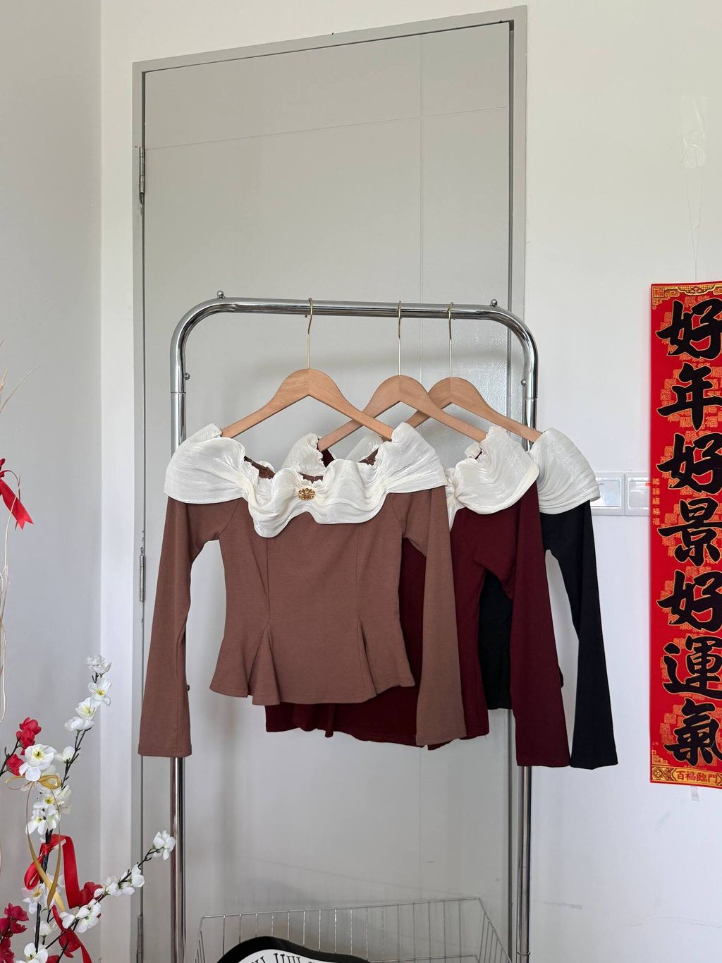 photo_6323356028237451268_w