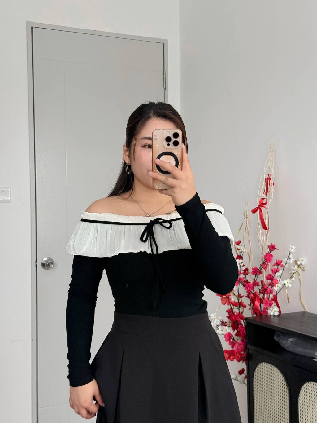 photo_6323356028237450858_w