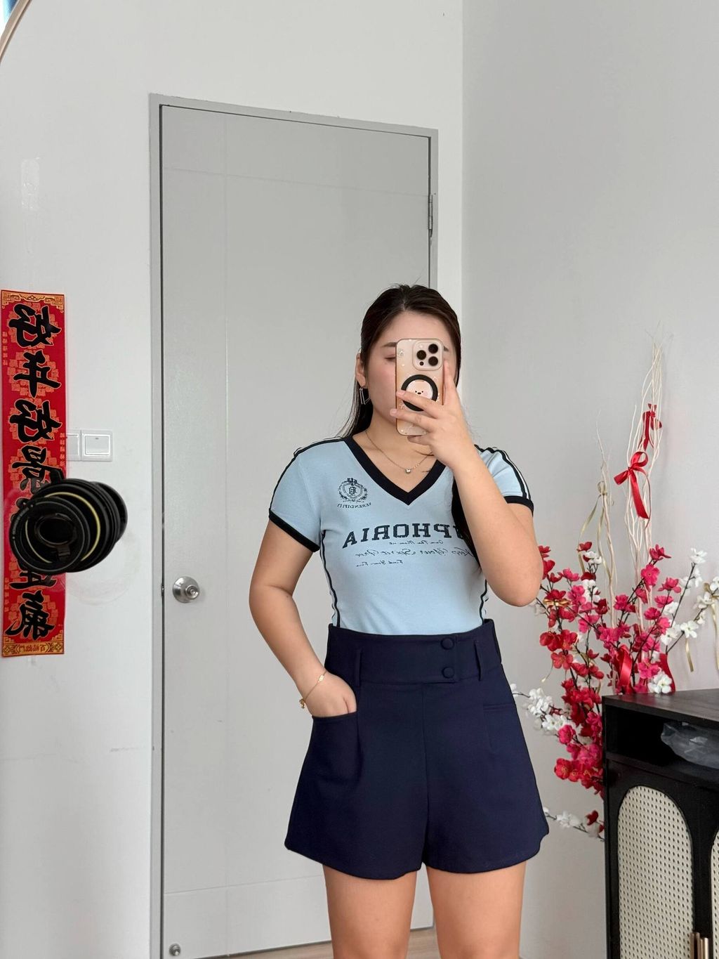 photo_6323356028237450849_w