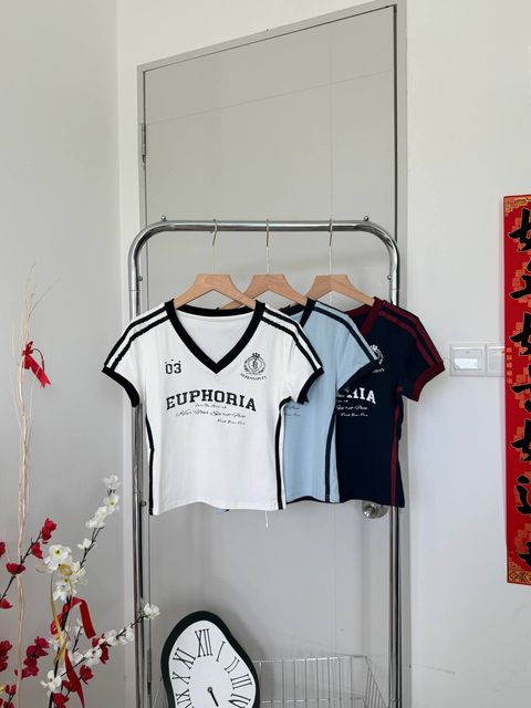 photo_6323356028237451250_w