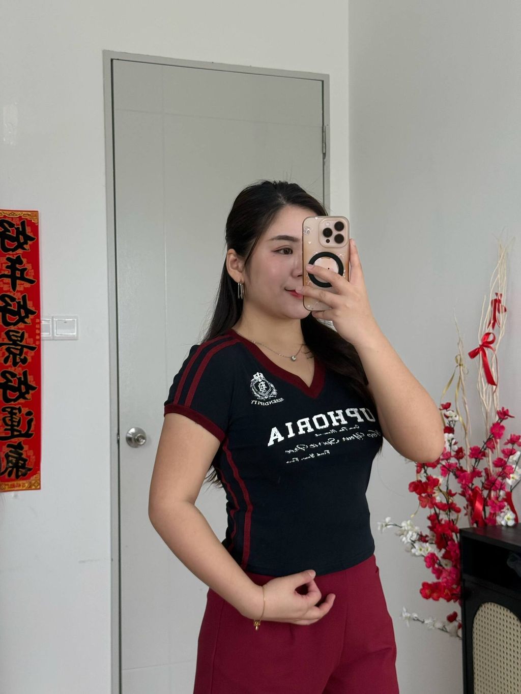 photo_6323356028237450847_w