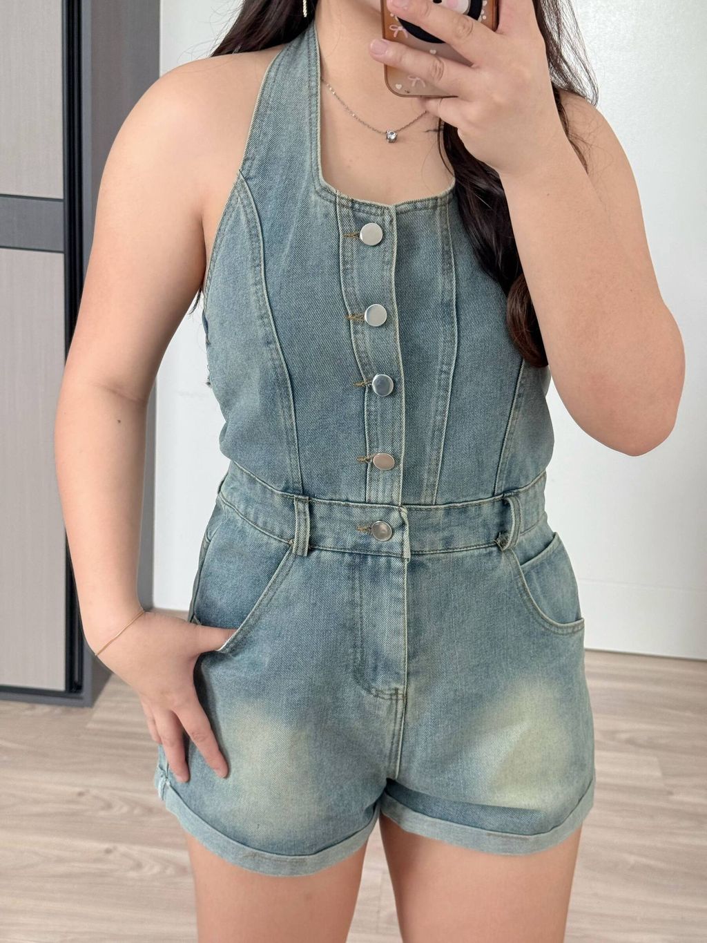 photo_6323356028237450837_w