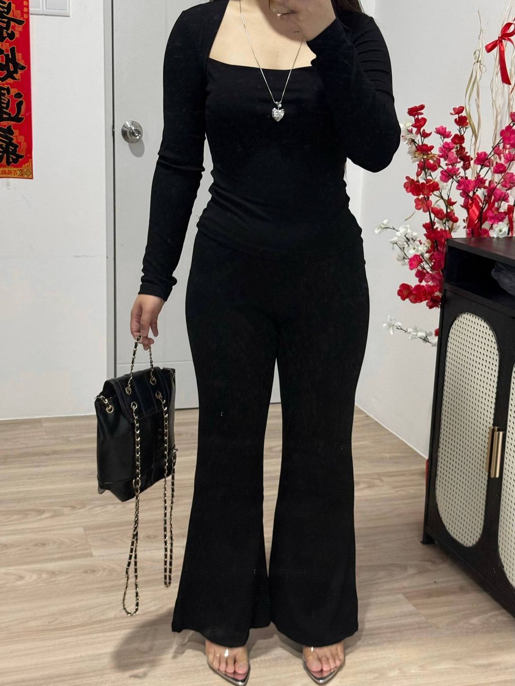 photo_6323356028237451004_w