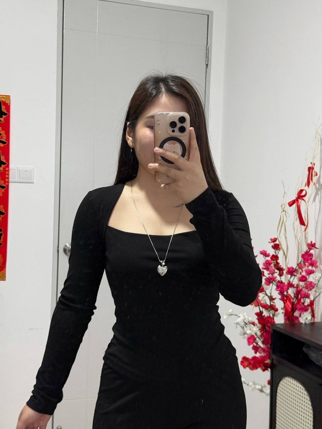 photo_6323356028237451007_w