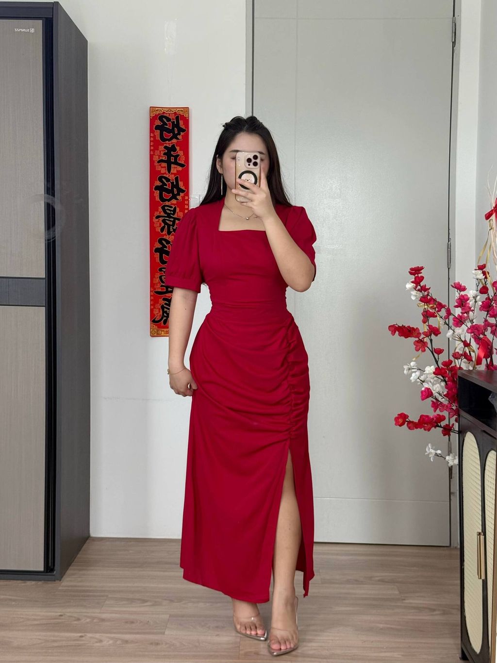 photo_6323356028237450813_w