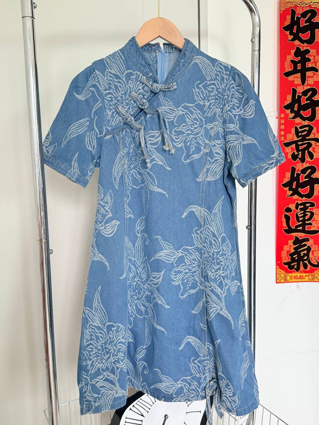 photo_6323356028237451208_w