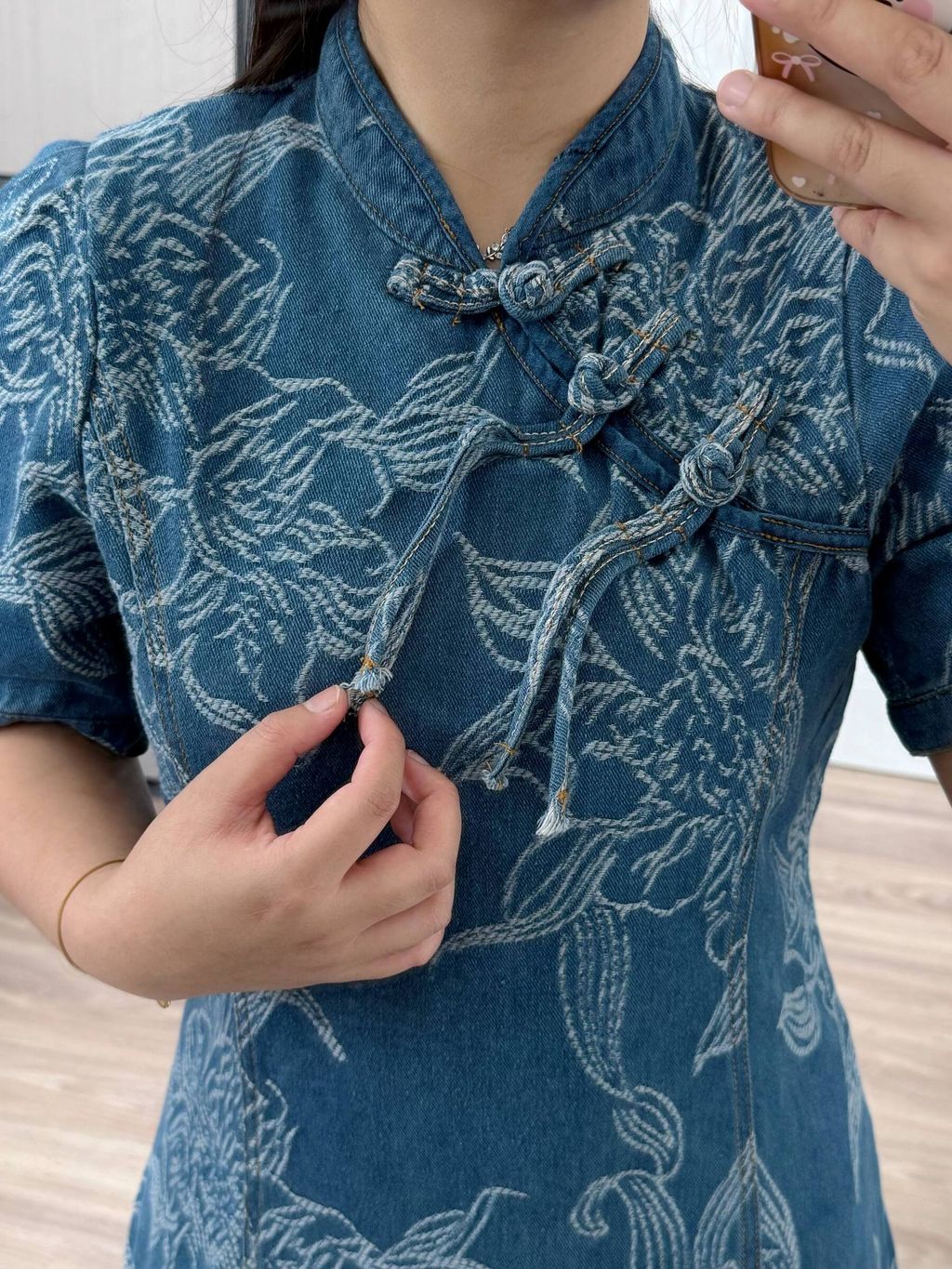 photo_6323356028237451072_w