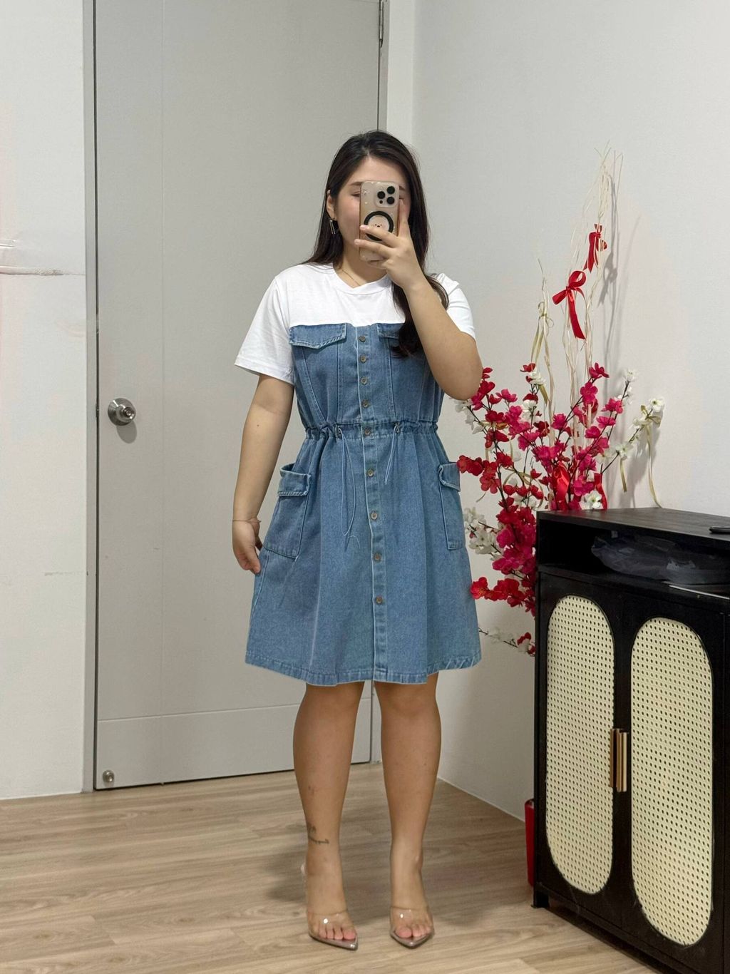 photo_6323356028237451149_w