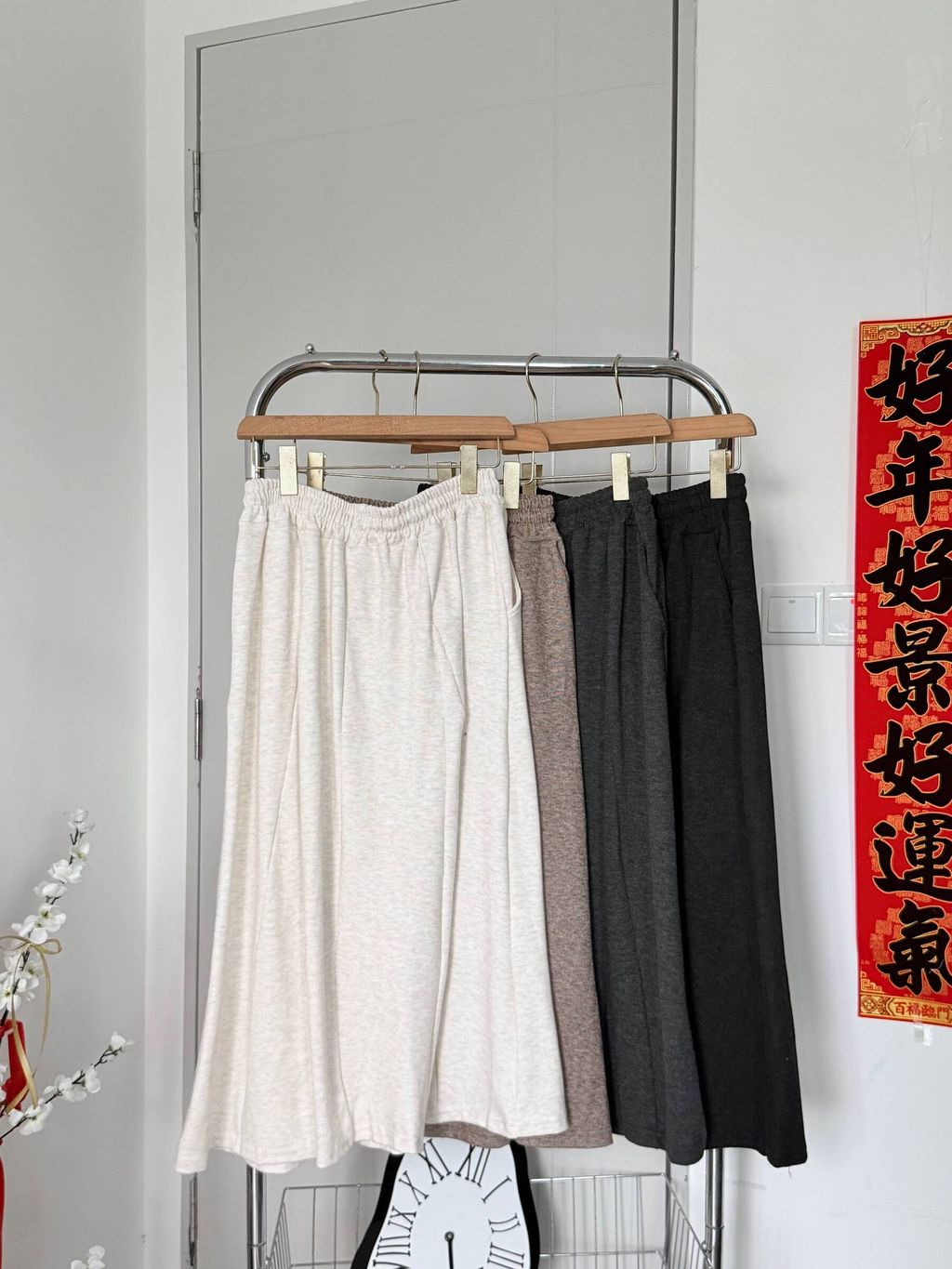 photo_6323356028237450803_w