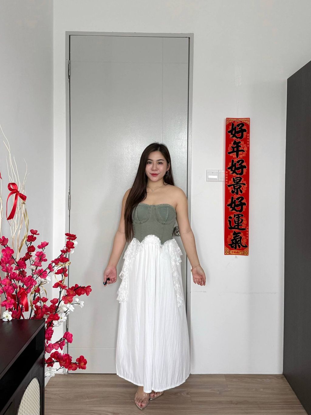 photo_6323356028237451017_w