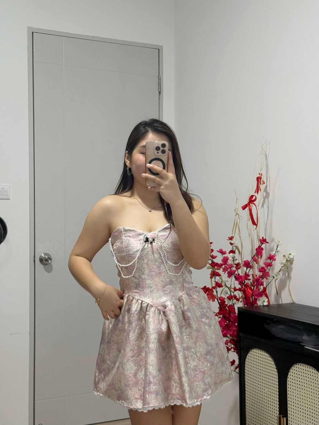 photo_6323356028237451132_w