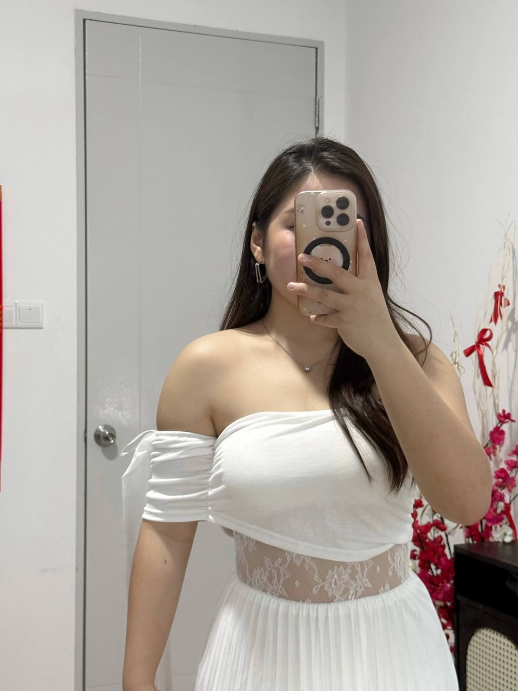 photo_6323356028237451128_w