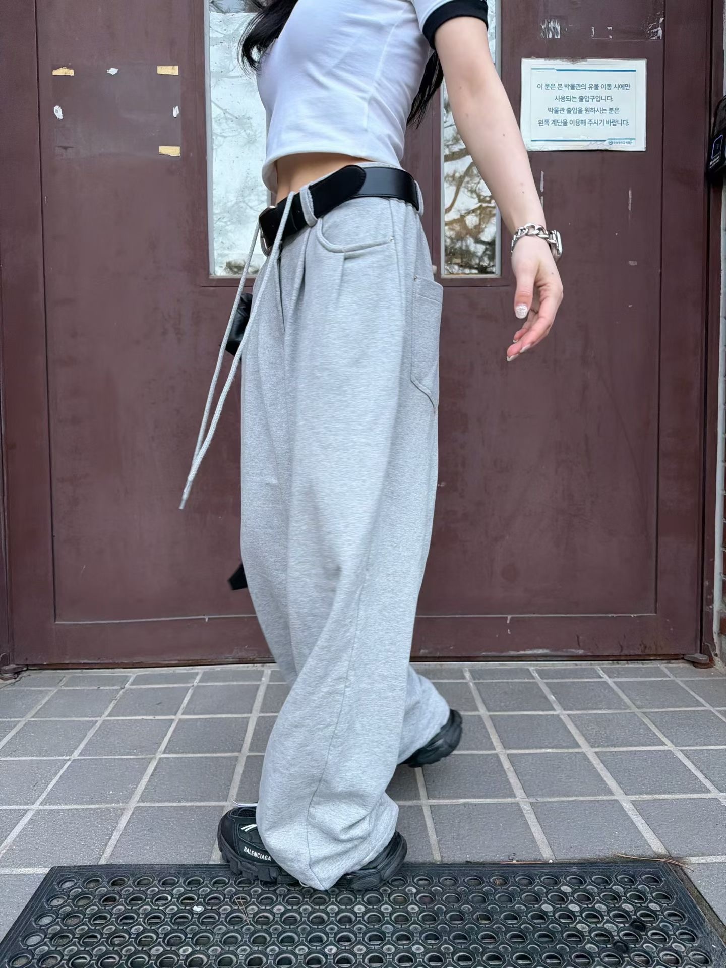 879a6585eca99940c56e90bbe91ec6ec