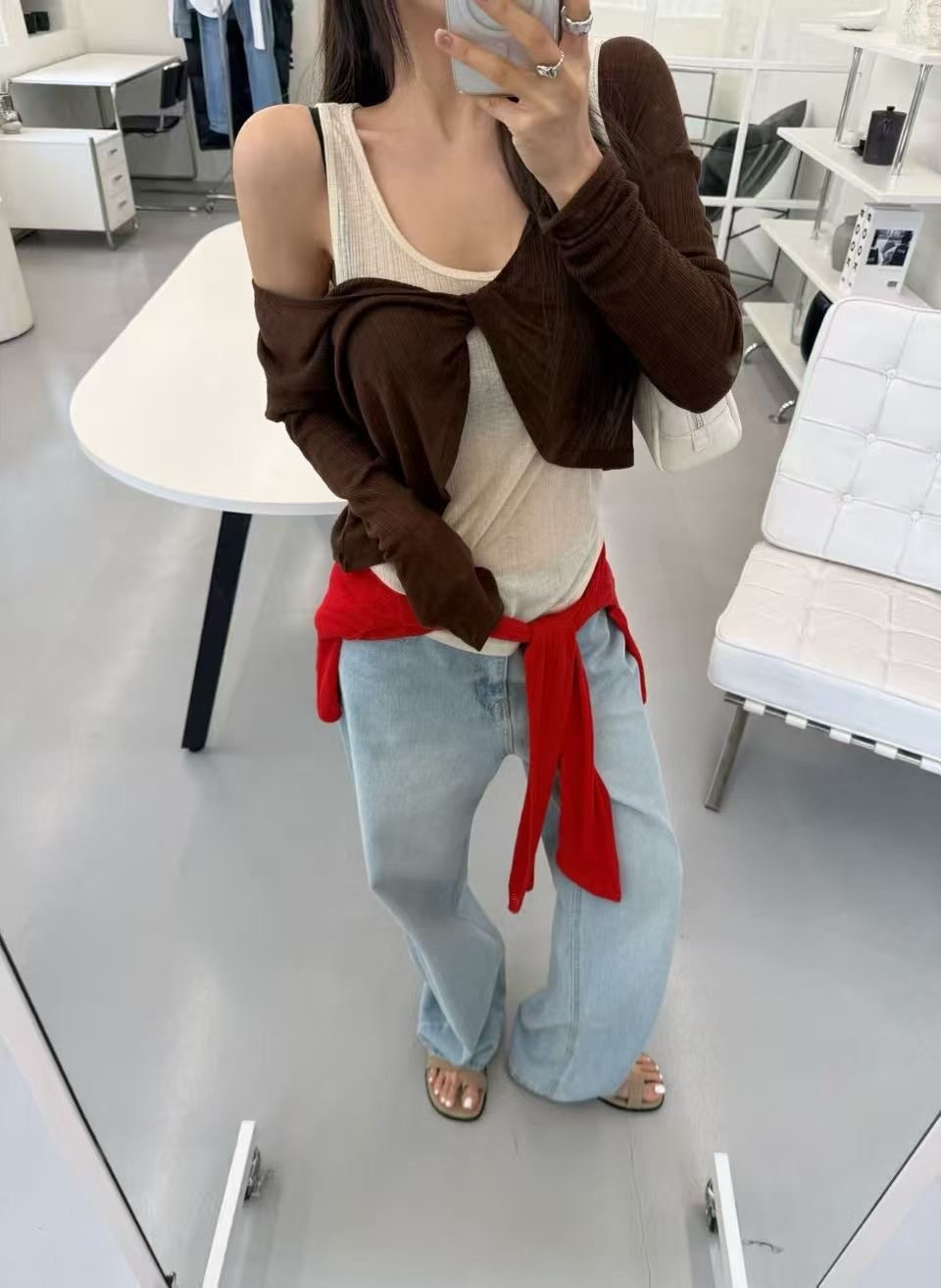 d3239980b8e611daa1f206a4b72c2d58