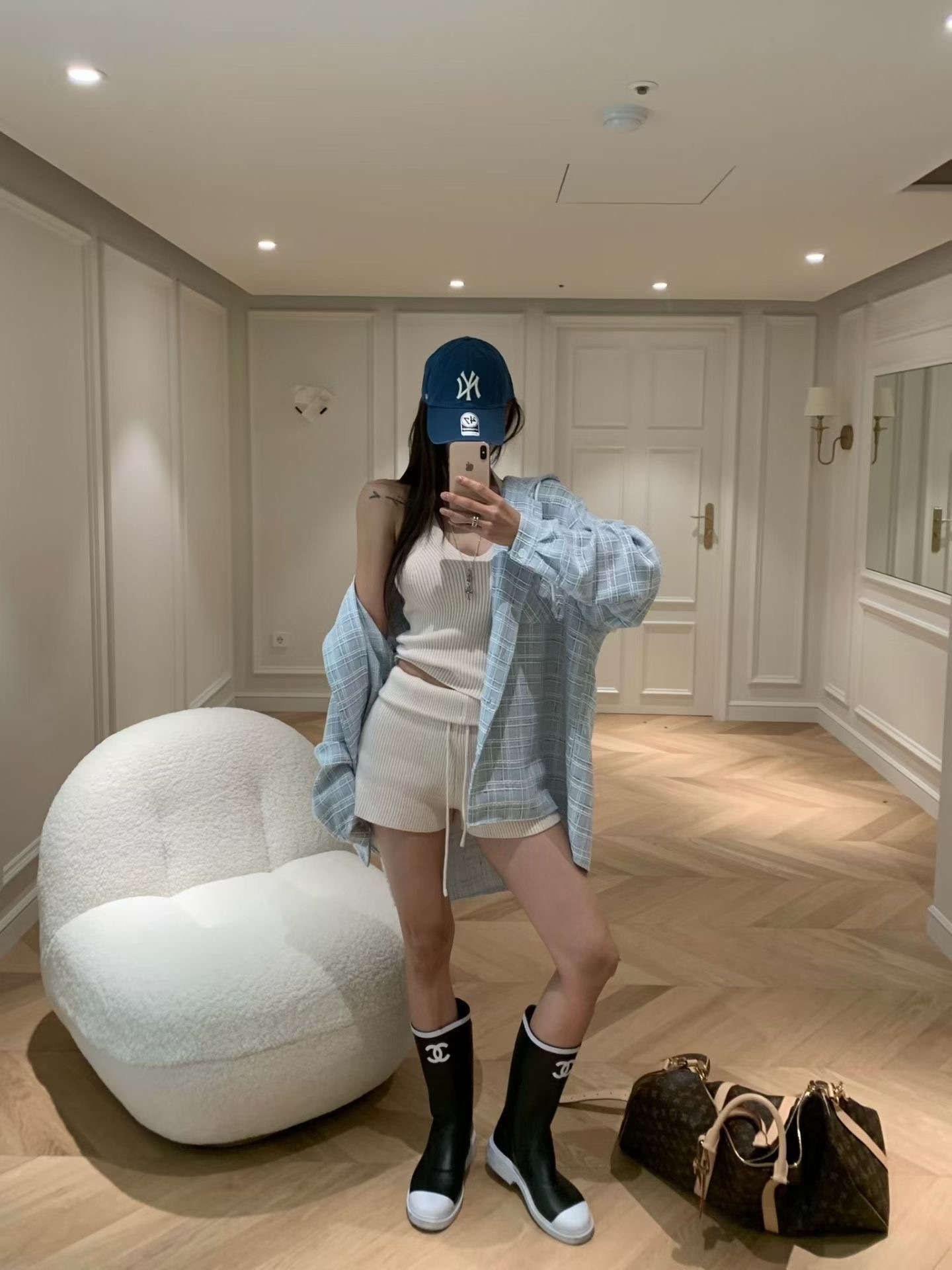 239fd23560ec5e046747f400d5efb2d0